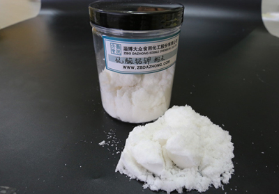 硫酸铝钾粉末