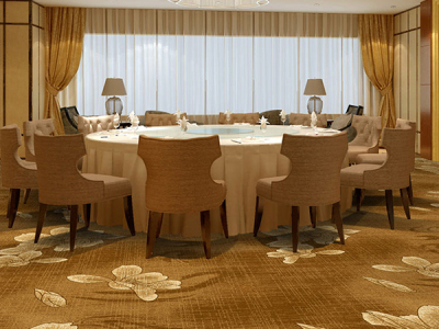 酒店地毯能够为客人提供舒适的环境，提升酒店的形象和客户满意度