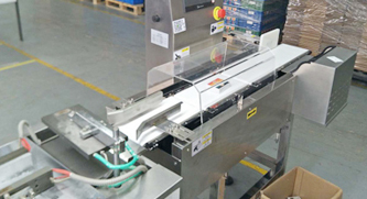 Buy weighing and labeling machine need to pay attention to a few problems