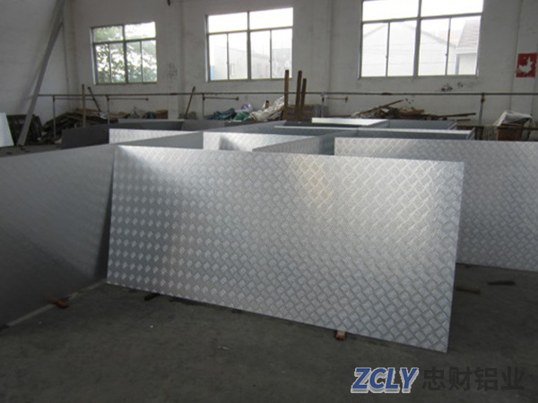 广东3003铝板