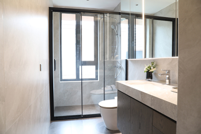 铝合金淋浴房与不锈钢淋浴房哪个好？