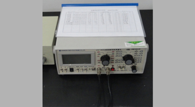 表面电阻率测试仪