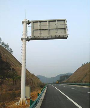 交通信号杆规格