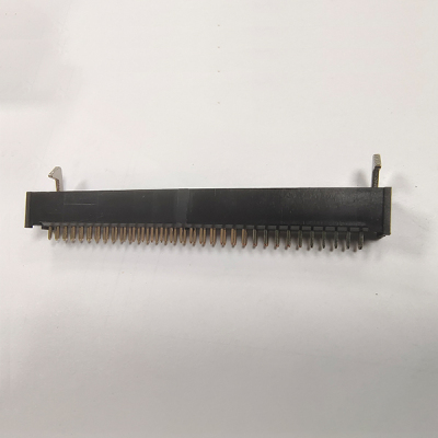 深圳2.54mm牛角连接器 顶针 180° 金属闩锁