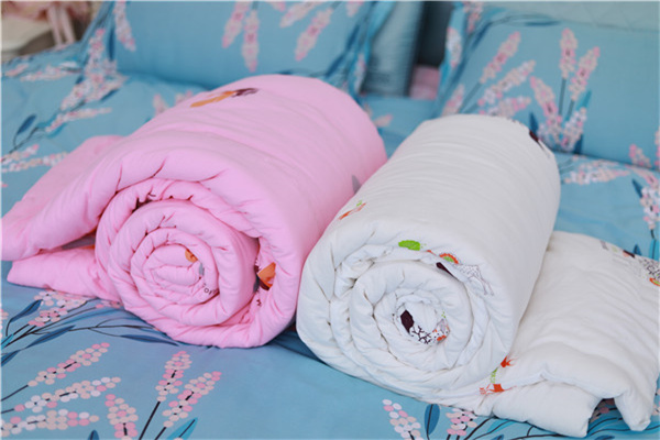 乌鲁木齐棉被生产厂家
