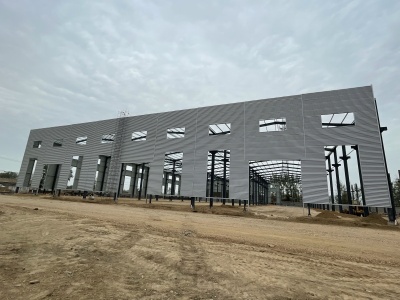 智能装备工厂—钢结构厂房施工