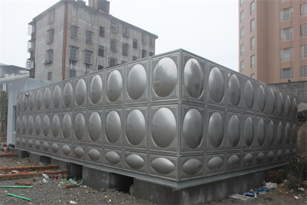 新疆不锈钢水箱厂家