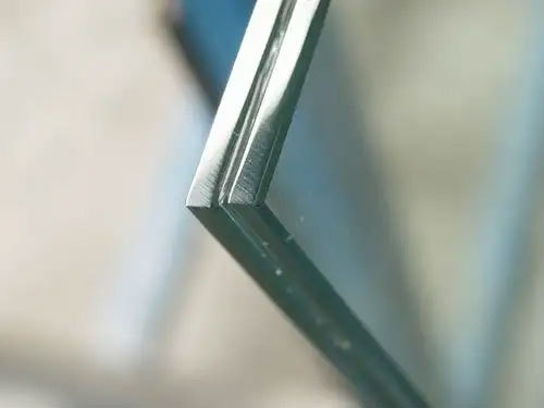 为什么钢化玻璃是安全的以及钢化玻璃的自爆率