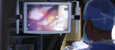 医疗时刻：外窥镜如何改变显微外科手术