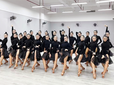 柳州国际标准舞专业