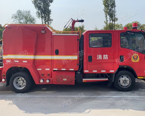 建湖中型消防车