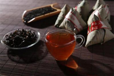 安化黑茶发霉程度怎么分辨？