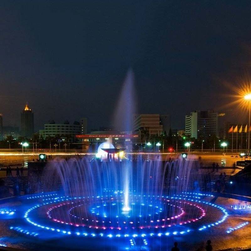 龙城广场喷泉