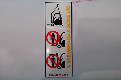 Construction machinery warning label
