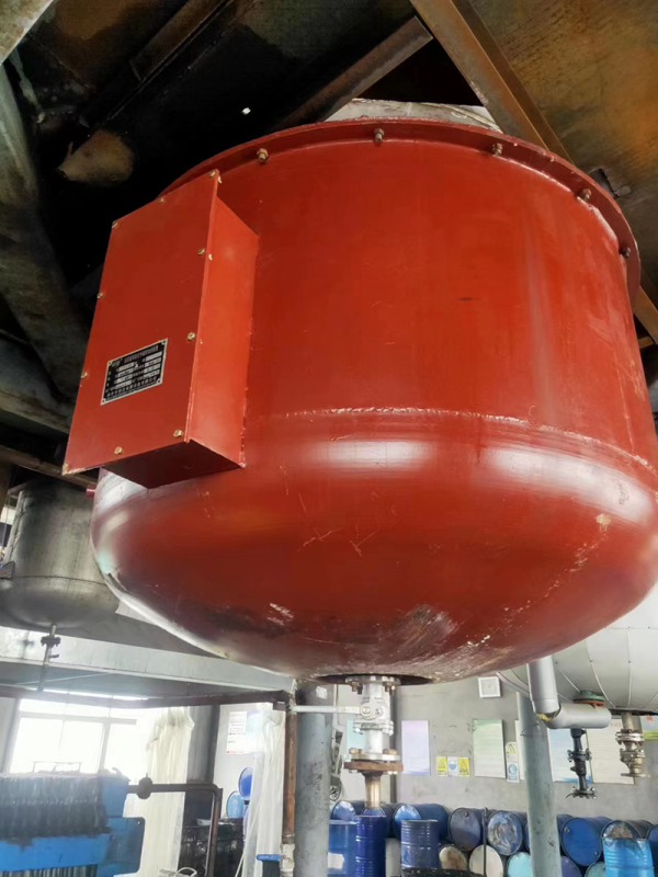 丹阳反应釜加热器厂家油气分离都有什么使用的优势