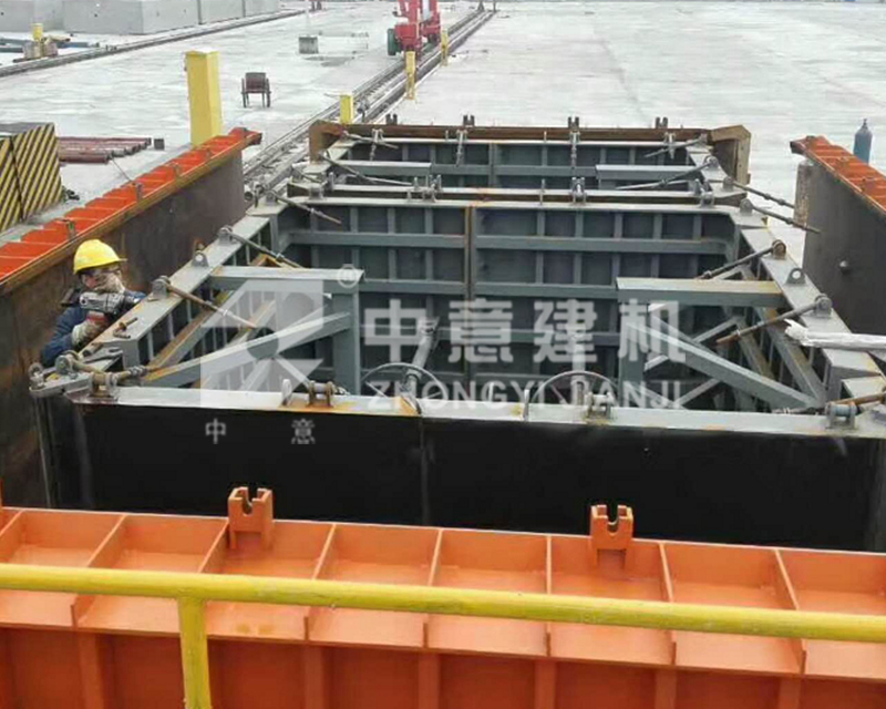 双仓预制箱涵模具用于十堰地下综合管廊工程