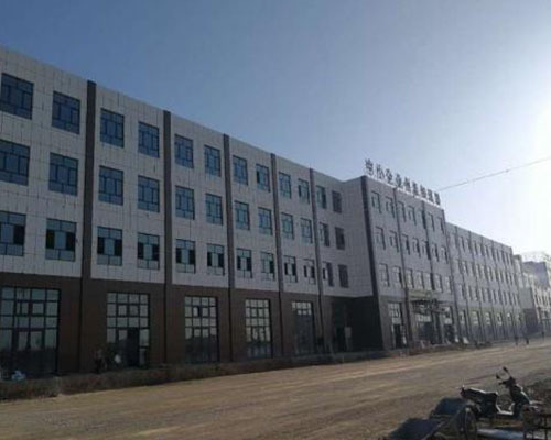 伊宁市生物医药产业孵化园厂区外墙硅酸钙板复合岩棉1.5万平方
