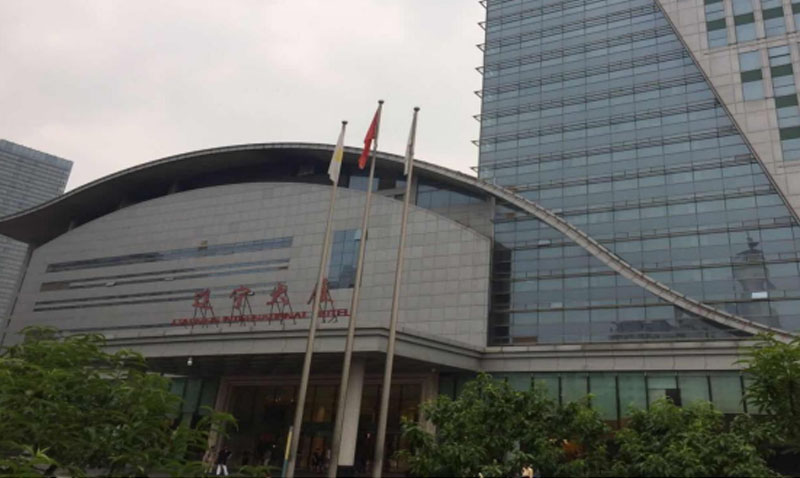 北京辽宁大厦 7100 平金属屋面防水工程（2018 年 6 月施工）