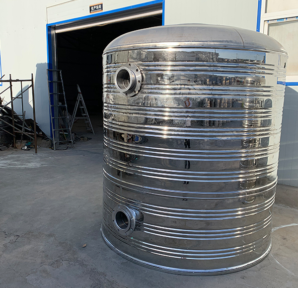 集宁不锈钢圆形保温水箱