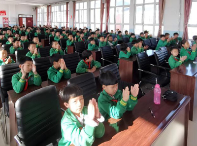通辽经济技术开发区辽河镇第一中心小学清洁能源供暖改造项目