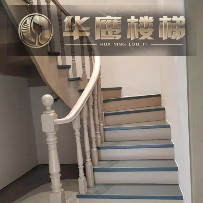 原木组装楼梯