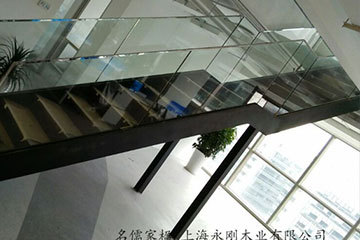 上海携程网钢结构楼梯顺利完工