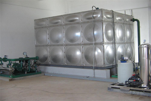 谁能介绍下靠谱的新疆不锈钢水箱厂家？