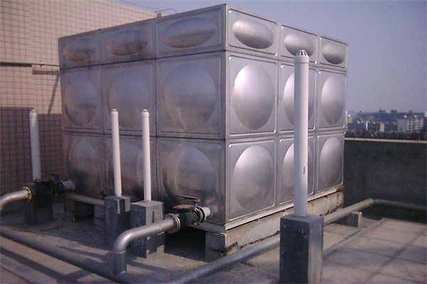 什么是新疆不锈钢水箱?
