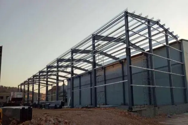 新疆钢结构生产厂商