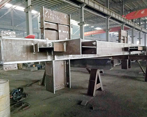 新疆专业钢结构公司