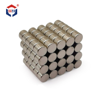 工厂现货钕铁硼圆形强力磁铁n35强磁吸铁石镀镍 直径43小磁铁片