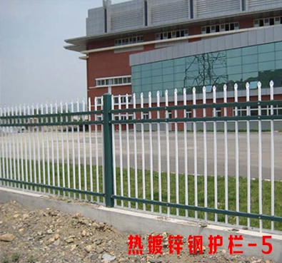 惠农锌钢护栏厂家